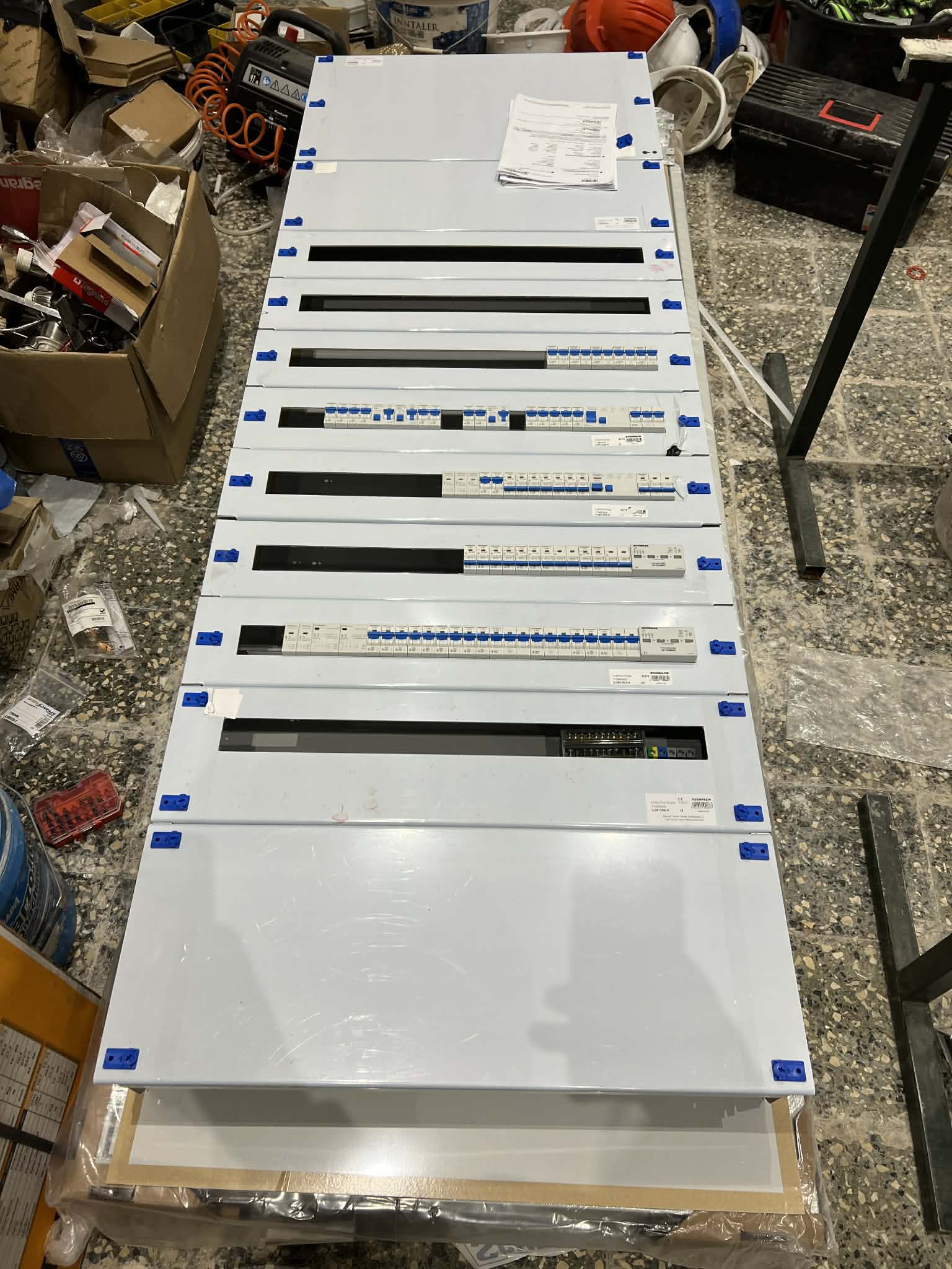 Kapcsolószekrény - előnézet 11